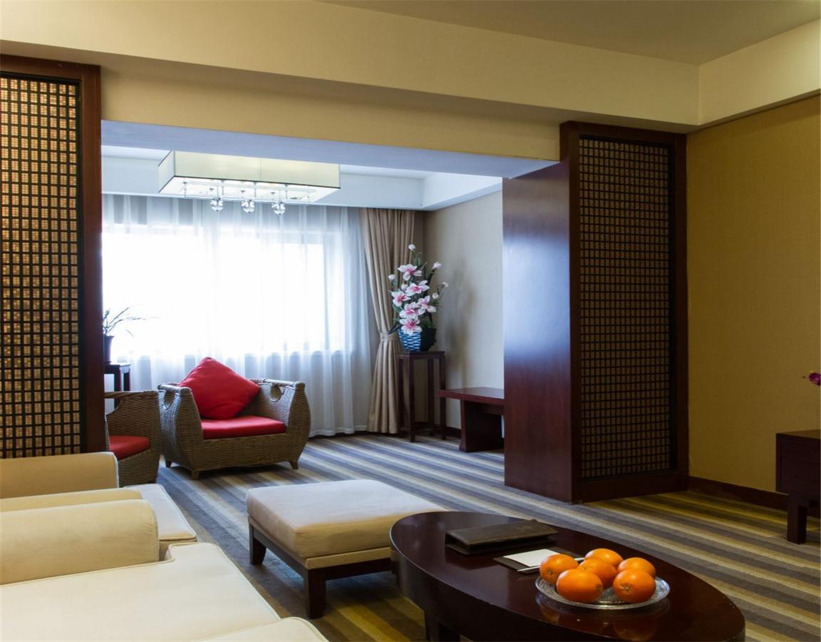 Beijing Dragon Spring Hotel Ngoại thất bức ảnh